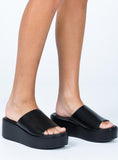 Joskaa Britta Platform Heels Black