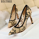 Joskaa Shoes Women Embroidered Ladies Heels Pumps Women Shoes Fetish High Heels Tacones Luxury Shoes Women Designers Black Heels